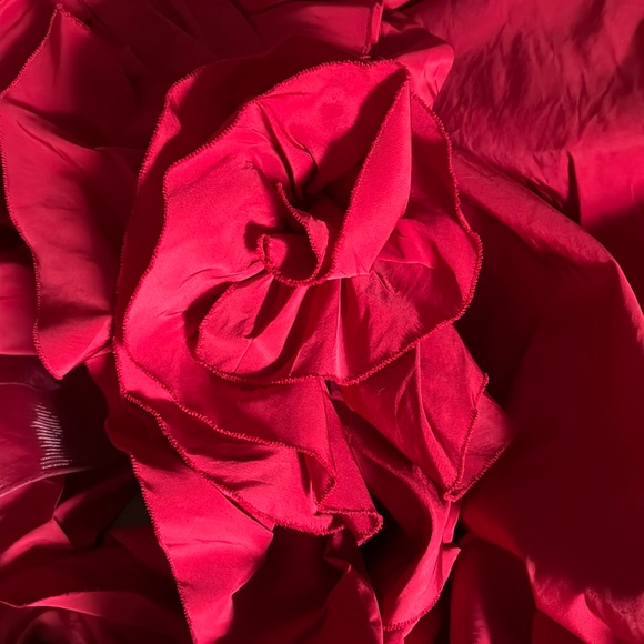 Marchesa Strapless Draped Rosette Rose Faille Ballgown Size M/ US 6 - Picture 8 of 13